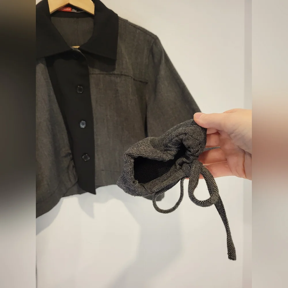 EUC Camela Mè Gray and Black Jacket - Picture 3 of 16